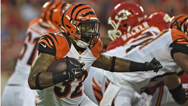 Bengals OC Hue Jackson: Rookie RB Jeremy Hill could get first-team reps