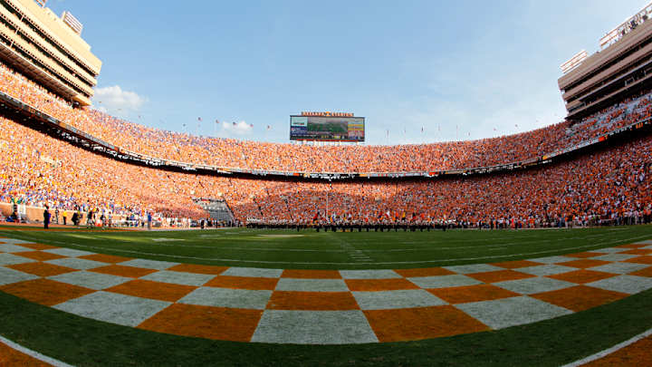 Four-star DT Shy Tuttle verbally commits to Tennessee Four-star DT Shy Tuttle verbally commits to Tennessee