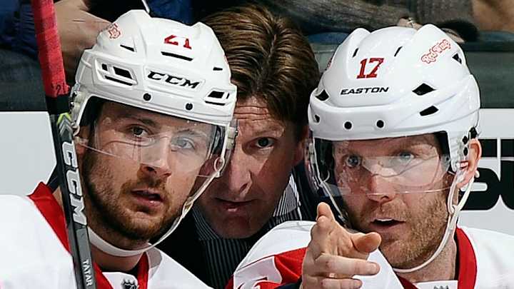 Mike Babcock denies report of imminent contract with Red Wings Mike Babcock denies report of imminent contract with Red Wings