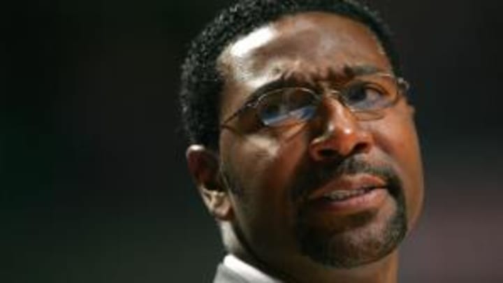 Report: Former NBA player, coach Sam Mitchell to join Timberwolves staff