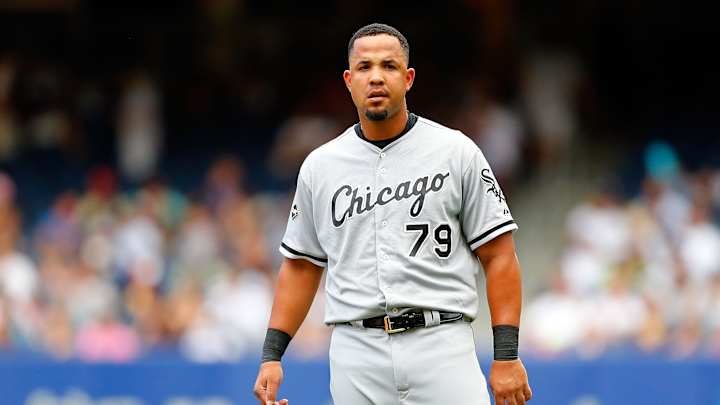 Jose Abreu wants to sing the National Anthem before a White Sox game Jose Abreu wants to sing the National Anthem before a White Sox game