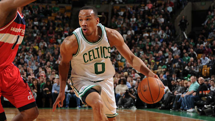 Report: Celtics agree to re-sign Avery Bradley to four-year, $32 million deal