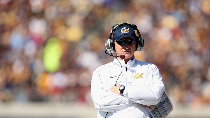 Report: Tampa Bay Buccaneers OC Jeff Tedford taking medical leave