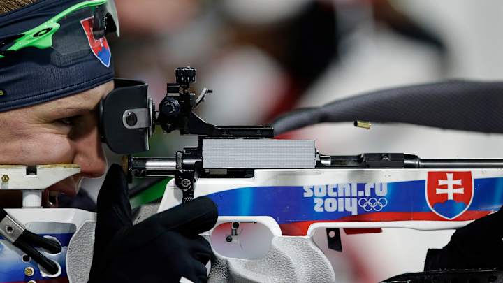 Domracheva wins Olympic gold in 10K pursuit