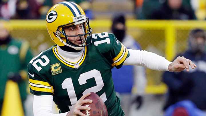 Aaron Rodgers incredible 4th-down completion sets up Green Bay touchdown