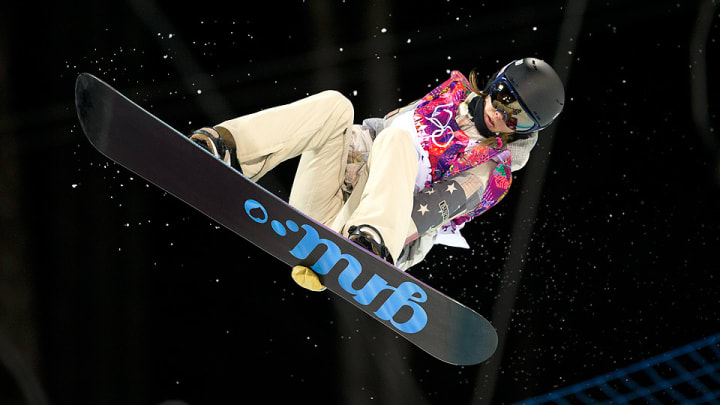 Kaitlyn Farrington makes a slushy halfpipe her own, wins Olympic gold