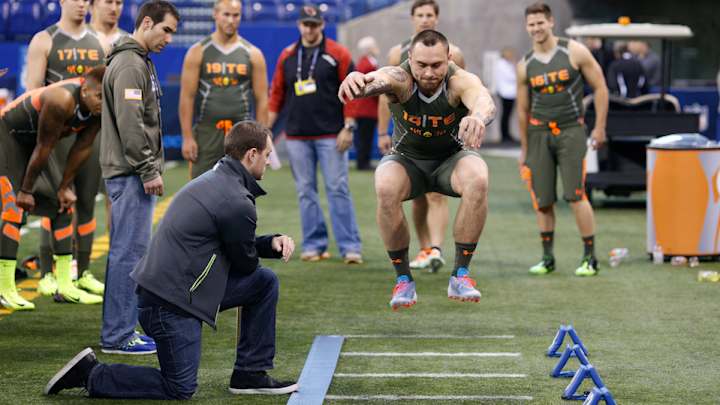 Report: Packers TE Colt Lyerla to miss weeks with knee injury