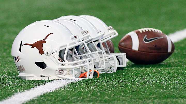 Texas fires WR coach Les Koenning, TE coach Bruce Chambers