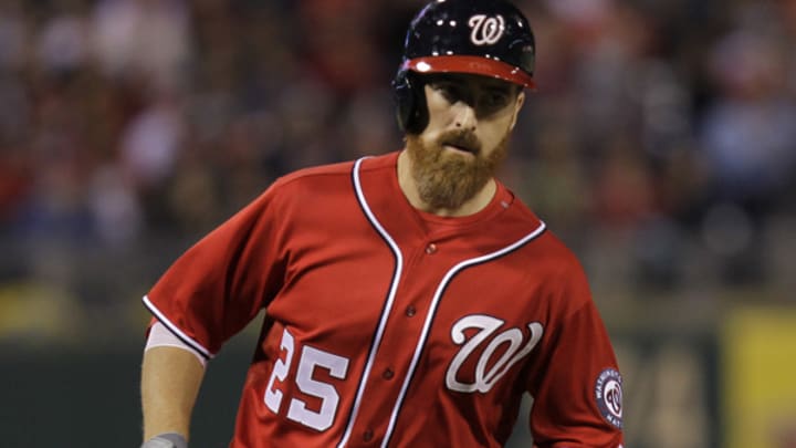 Banged-up Nationals lose Adam LaRoche to quad strain