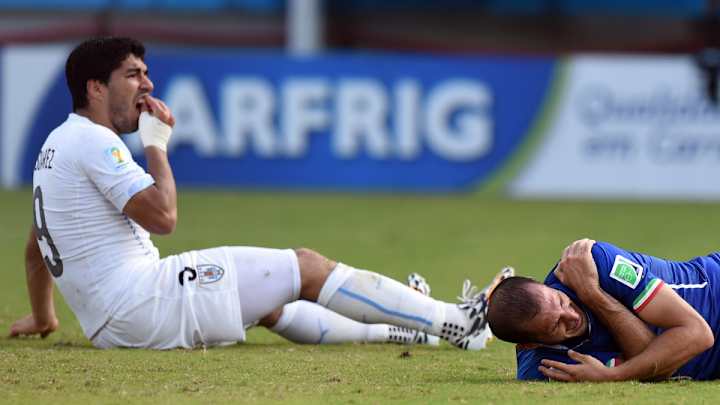 Italy's Giorgio Chiellini: Luis Suarez's ban for biting 'excessive' Italy's Giorgio Chiellini: Luis Suarez's ban for biting 'excessive'