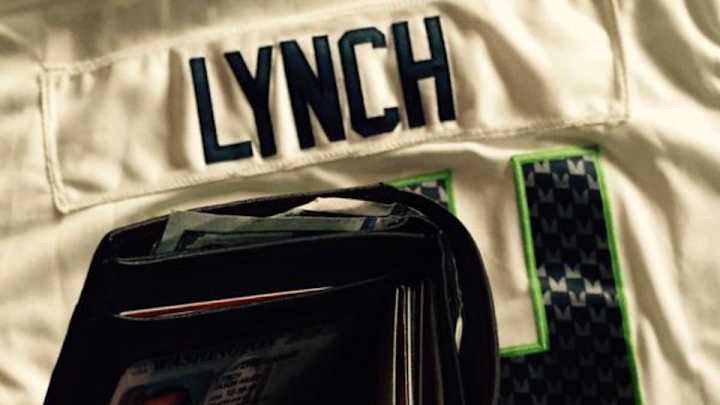 Seattle man has wallet returned to him by Marshawn Lynch Seattle man has wallet returned to him by Marshawn Lynch