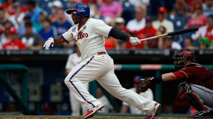 Reds acquire outfielder Marlon Byrd in trade with Phillies