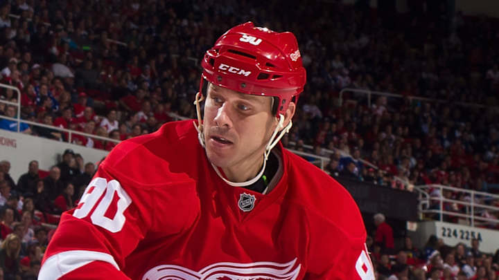 Report: Red Wings place C Stephen Weiss (groin) on injured reserve Report: Red Wings place C Stephen Weiss (groin) on injured reserve