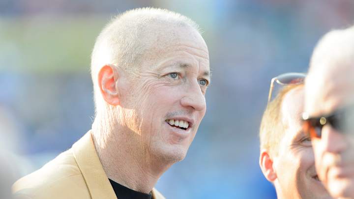 Bon Jovi could be teaming up with Jim Kelly to buy the Bills