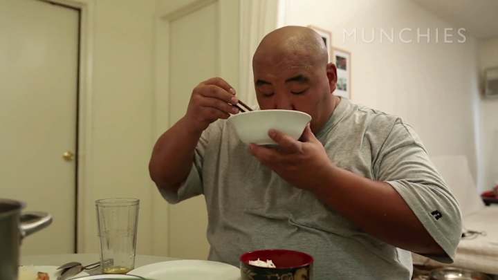 Learn how to eat a sumo champion's 10,000 calorie-a-day diet
