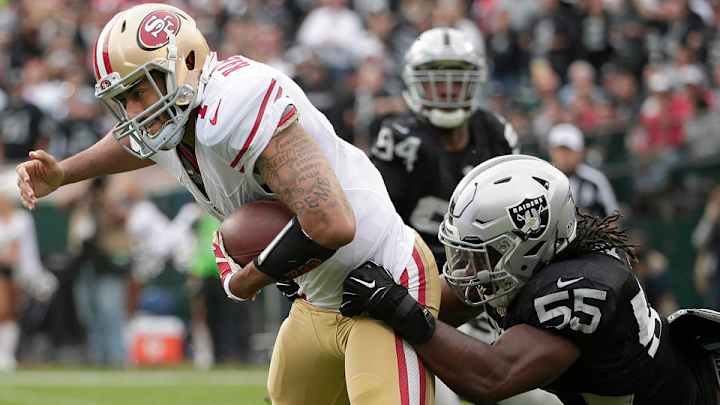 Raiders linebacker Sio Moore calls Colin Kaepernick 'freakin chump' Raiders linebacker Sio Moore calls Colin Kaepernick 'freakin chump'