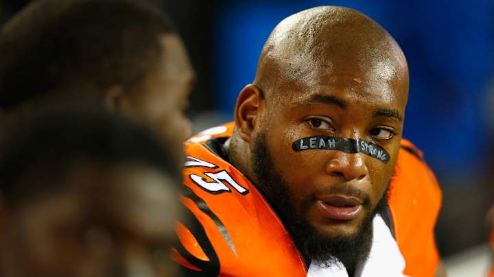 Devon Still jerseys raise $1.25 million for cancer research