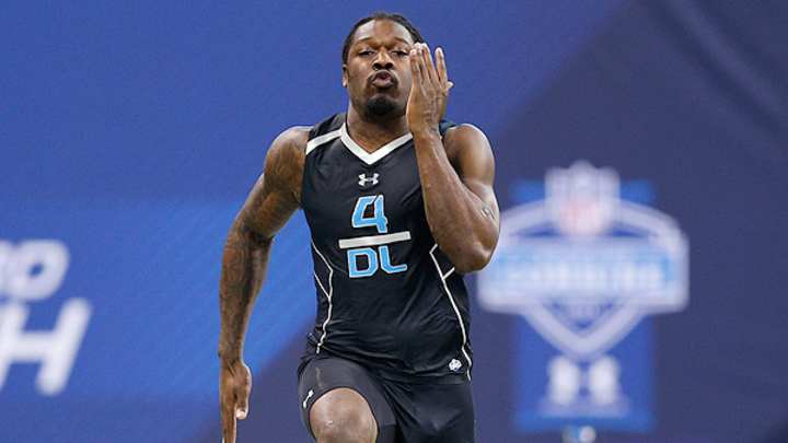 Ex-coach defends Jadeveon Clowney's work ethic, says DE 'plays hard all the time' Ex-coach defends Jadeveon Clowney's work ethic, says DE 'plays hard all the time'