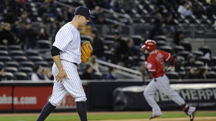 Dodgers sign pitcher Bruce Billings to minor league deal