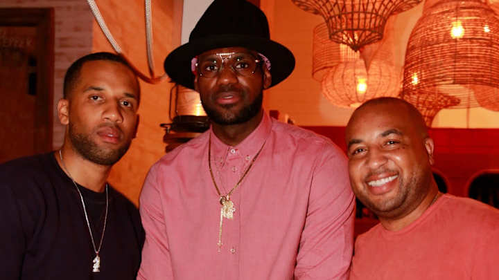 Maverick Carter: LeBron James wasn't pushed to return to Cleveland Maverick Carter: LeBron James wasn't pushed to return to Cleveland