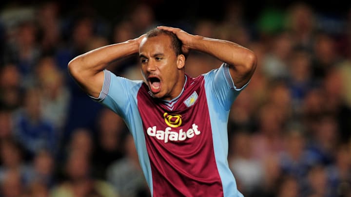 Aston Villa signs Gabriel Agbonlahor to four-year contract extension