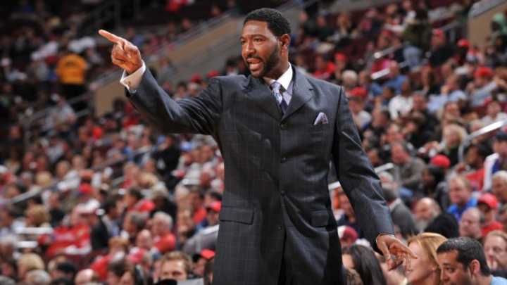 Report: Sam Mitchell a 'serious candidate' for Timberwolves coaching job