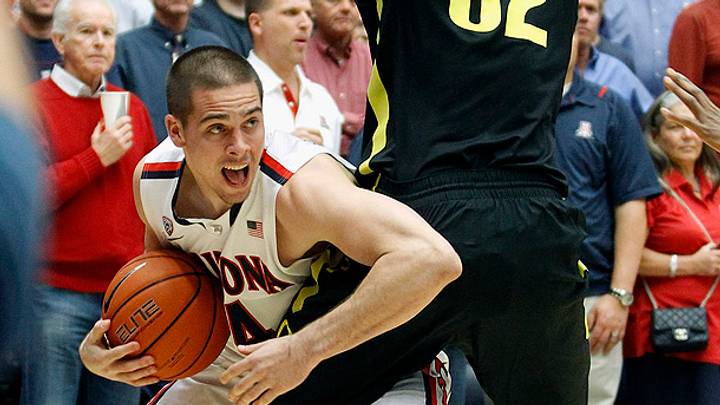 No. 2 Arizona bounces back after first loss, rallies to beat Oregon No. 2 Arizona bounces back after first loss, rallies to beat Oregon