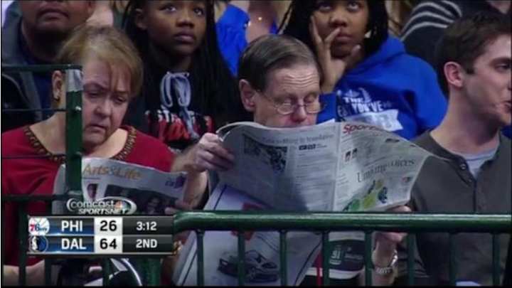 Mavericks beat 76ers so bad fans started reading newspaper