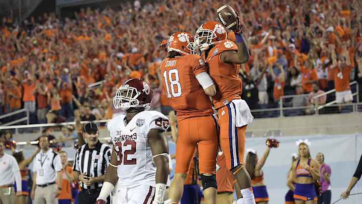 Clemson uses suffocating defense, fast offense to crush Oklahoma Clemson uses suffocating defense, fast offense to crush Oklahoma