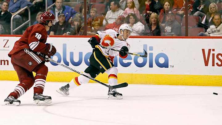 FanNation fantasy hockey game player picks for Tuesday, Dec. 2