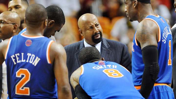 Knicks fire coach Mike Woodson