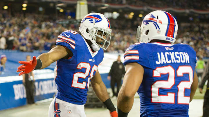 Report: Bills' C.J. Spiller breaks his clavicle, Fred Jackson injures groin