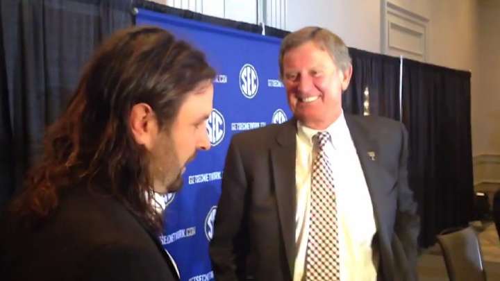 South Carolina's Stephen Garcia asked Steve Spurrier a question at media day, then hugged him