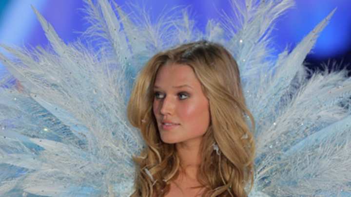 Monday's A.M. Hot Clicks: Scenes from Seinfeld Night in Brooklyn