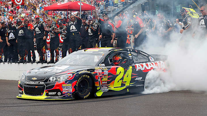 It's 'Jeff Gordon Day' at Indy for record 5th time