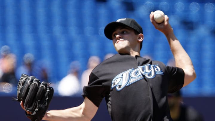 Athletics acquire pitcher Brad Mills for $1