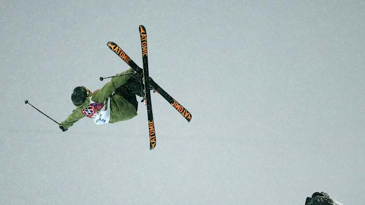 Wise through to halfpipe finals, Yater-Wallace out