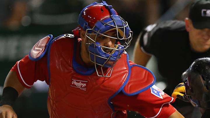 Left foot surgery to sideline Rangers catcher Geovany Soto