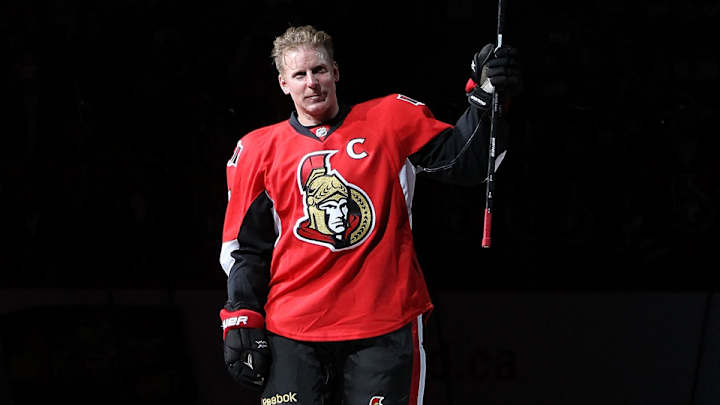 Watch: Daniel Alfredsson warms up with Senators before retiring