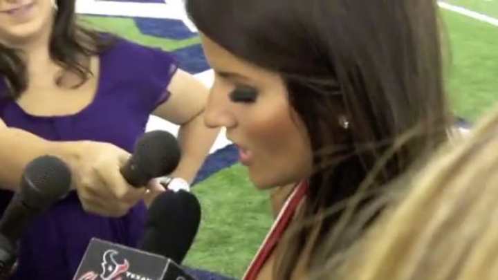 Watch: Texans cheerleaders spoof Arian Foster's repetitive interview