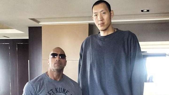 The Rock looks like a pebble next to 7'9" basketball player from China