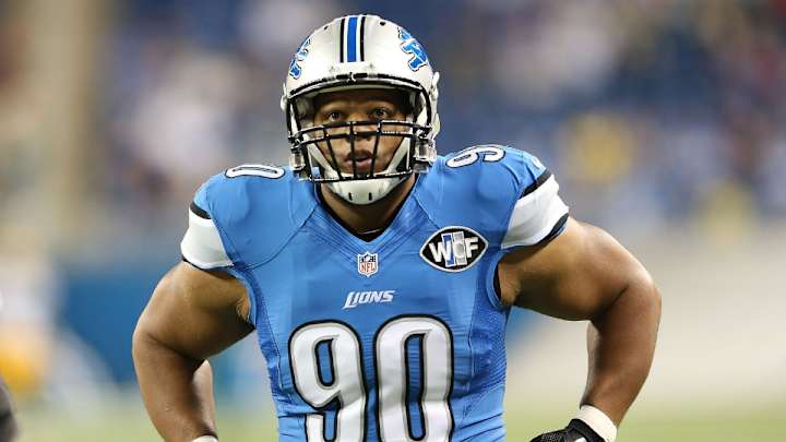 Lions GM says team has no intention of trading DT Ndamukong Suh