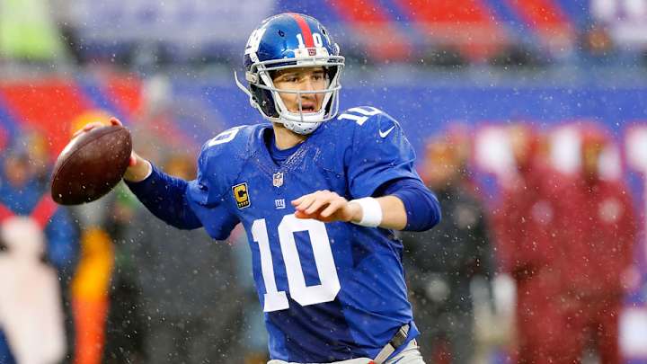 Report: Giants coach sets 70 percent completion goal for Eli Manning