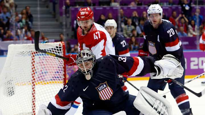 Disallowed goal heats up Russian hockey fans