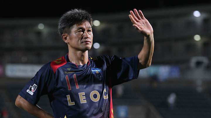 Soccer's oldest player signs extension through age 48