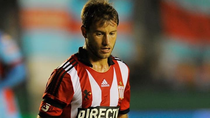 Timbers sign Argentinian duo Gaston Fernandez, Norberto Parpatto