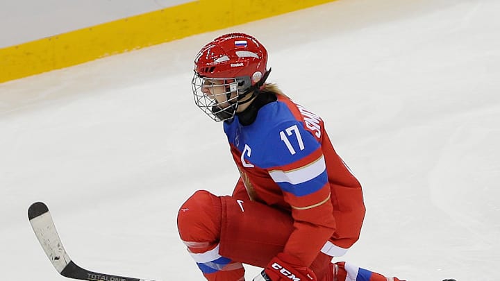 Russia beats Germany 4-1 in Olympic women's hockey