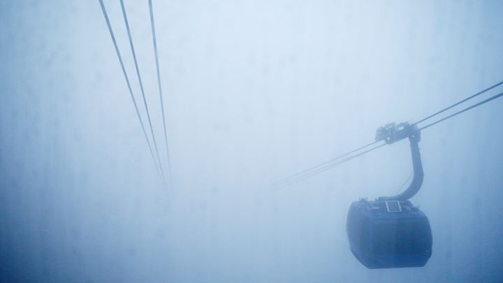 Olympic men's snowboardcross postponed due to fog