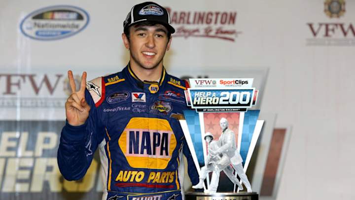 18-year-old Chase Elliott wins his 2nd straight Nationwide race