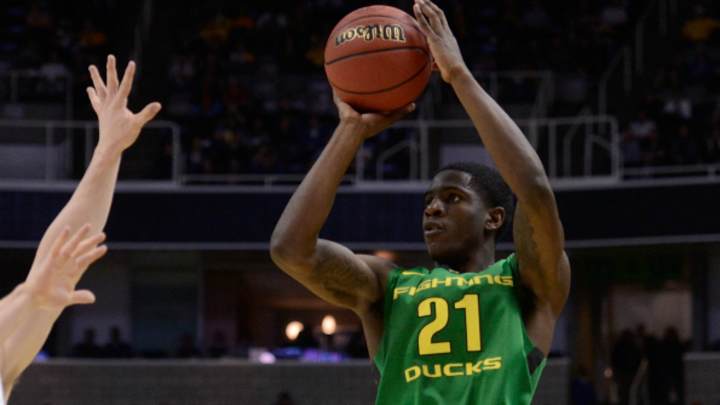 Oregon has banned Dominic Artis, Brandon Austin, Damyean Dotson from team activities